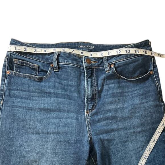 Chicos Skinny Ankle Size 10 R Used Cigarette Fit Soft Denim Good Condition - Picture 4 of 10